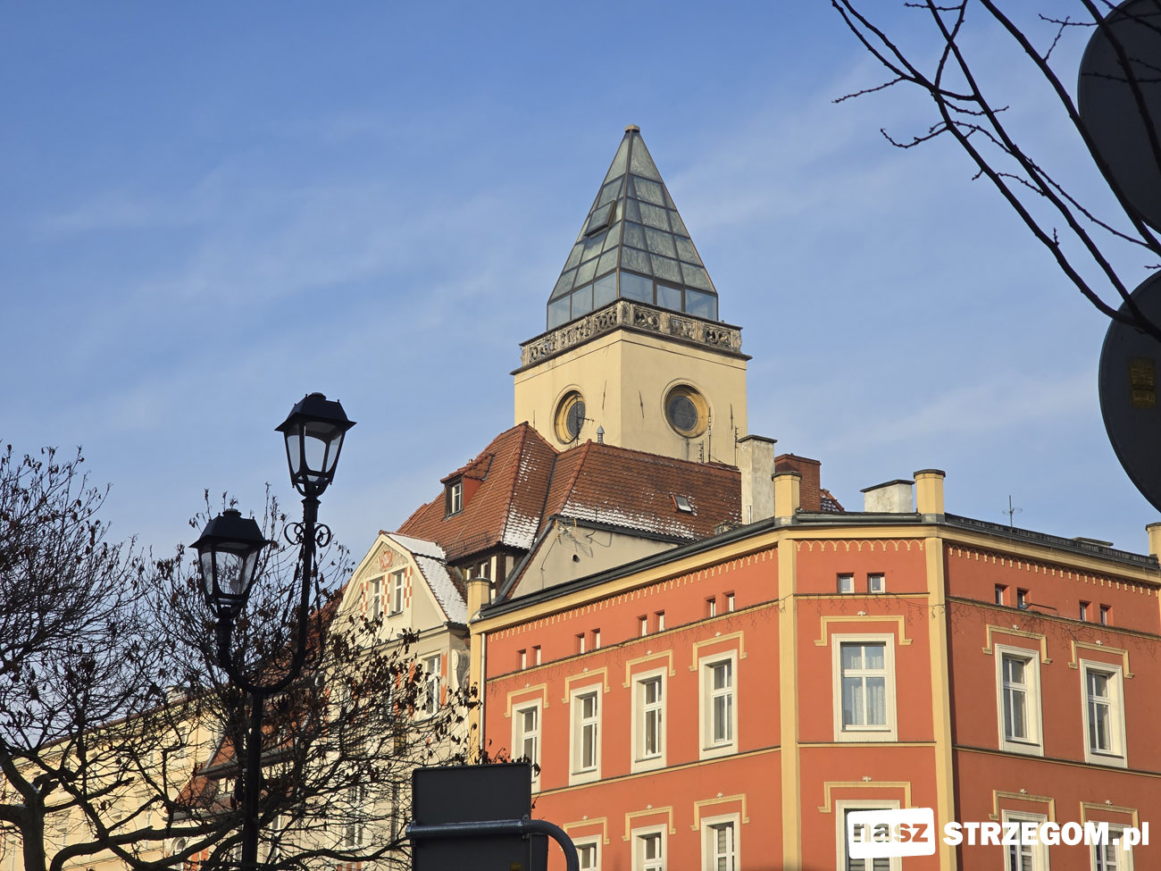 Wieża Targowa w Strzegomiu odzyska pierwotny hełm i zegar [FOTO] 